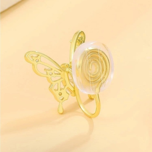 Gold 1pc Butterfly Ear Cuff - Picture 3 of 3